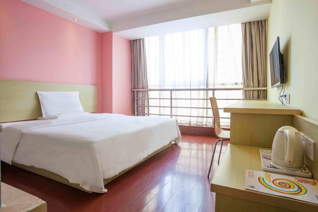 7Days Inn Bazhong Nanchi South Road Phoenix City Habitación foto